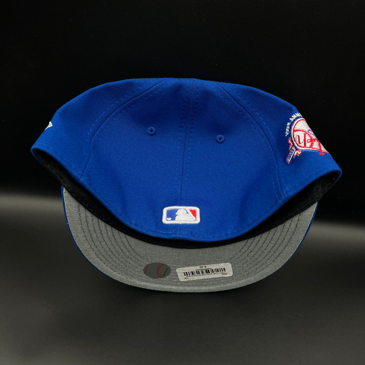 New Era cerrada talla 7 1/8 56.8cm