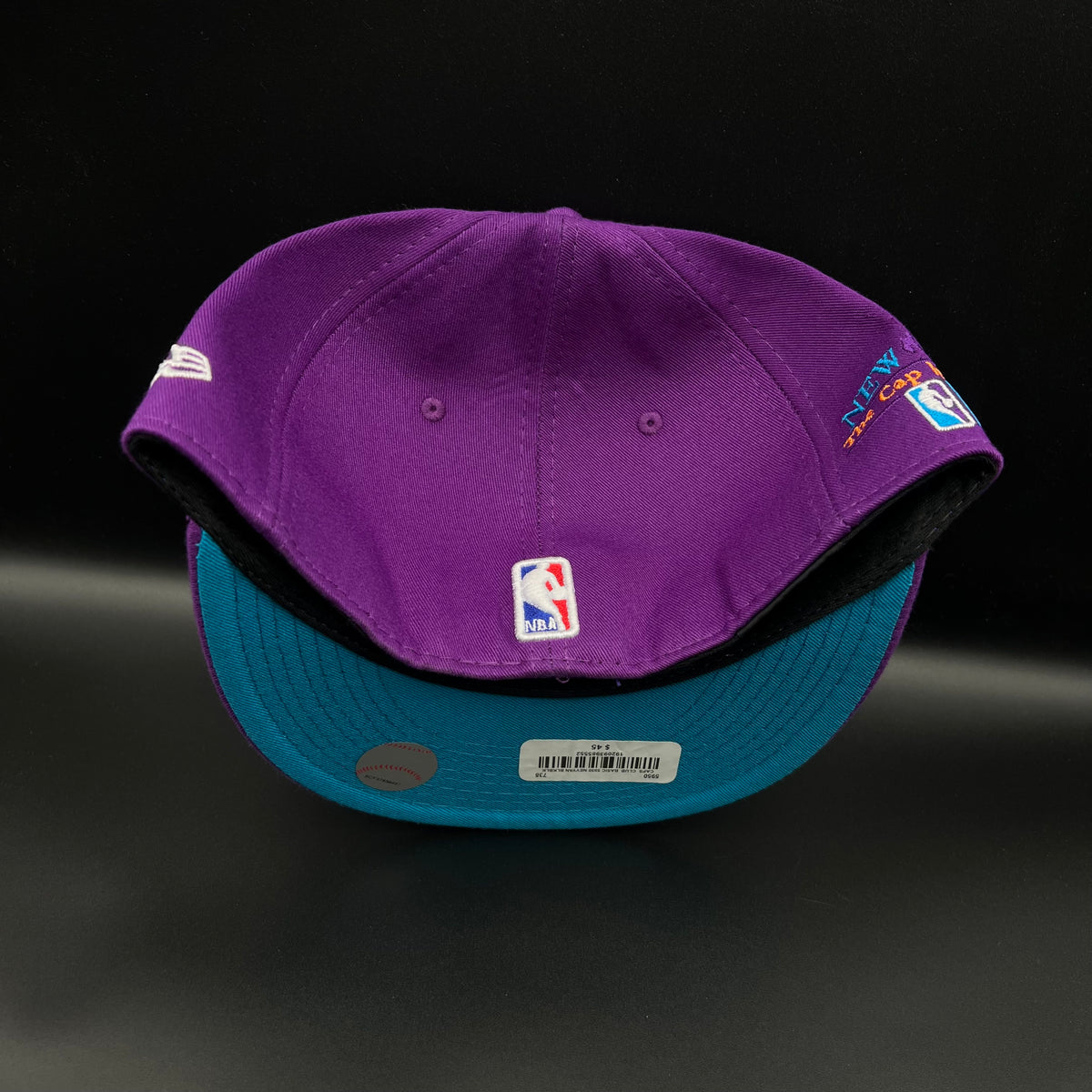 New Era cerrada talla 7 1/8 56.8cm