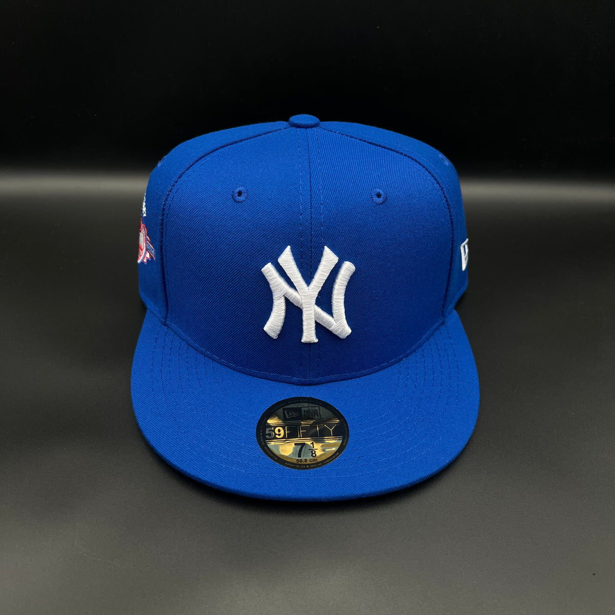 New Era cerrada talla 7 1/8 56.8cm