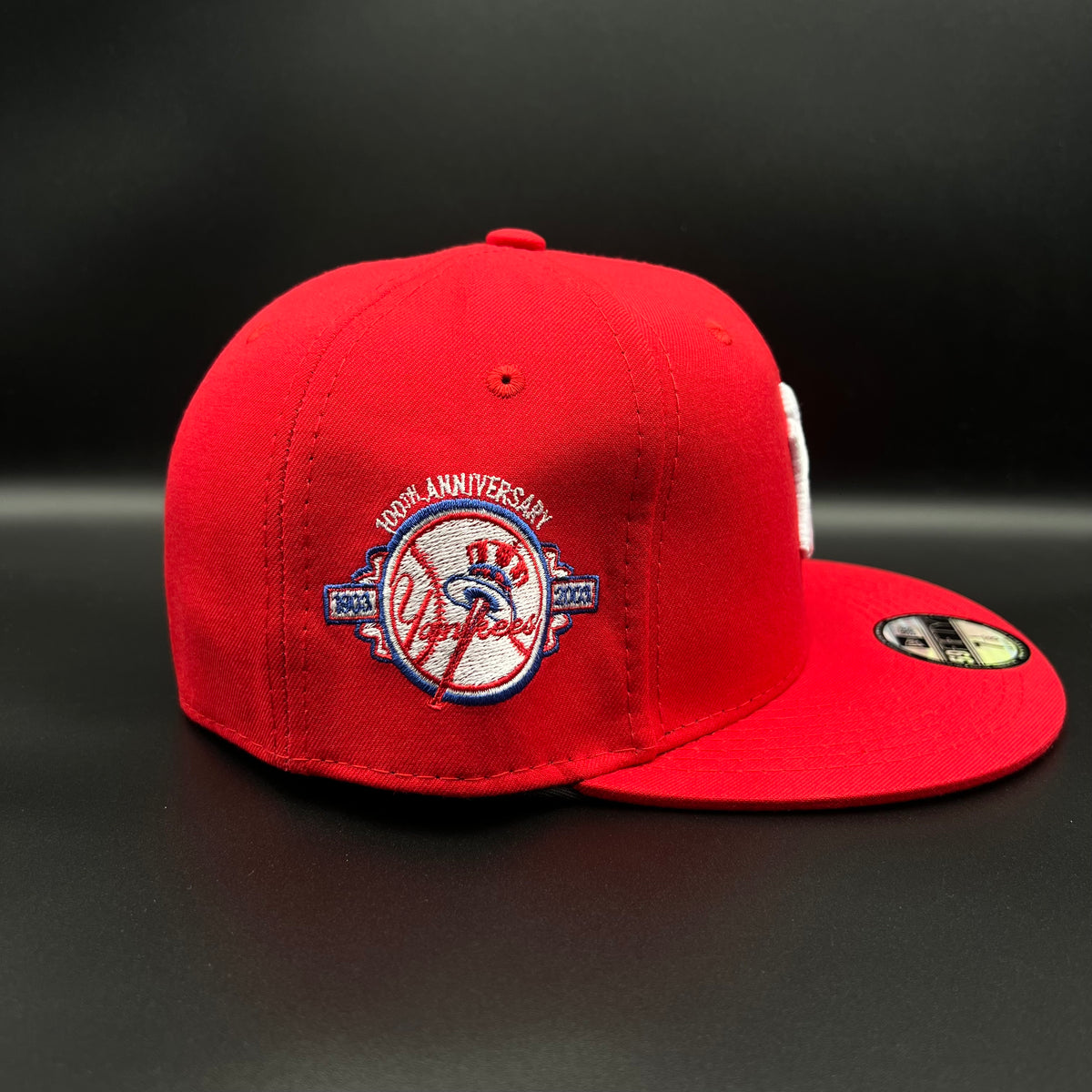 New Era cerrada talla 7 1/8 56.8cm