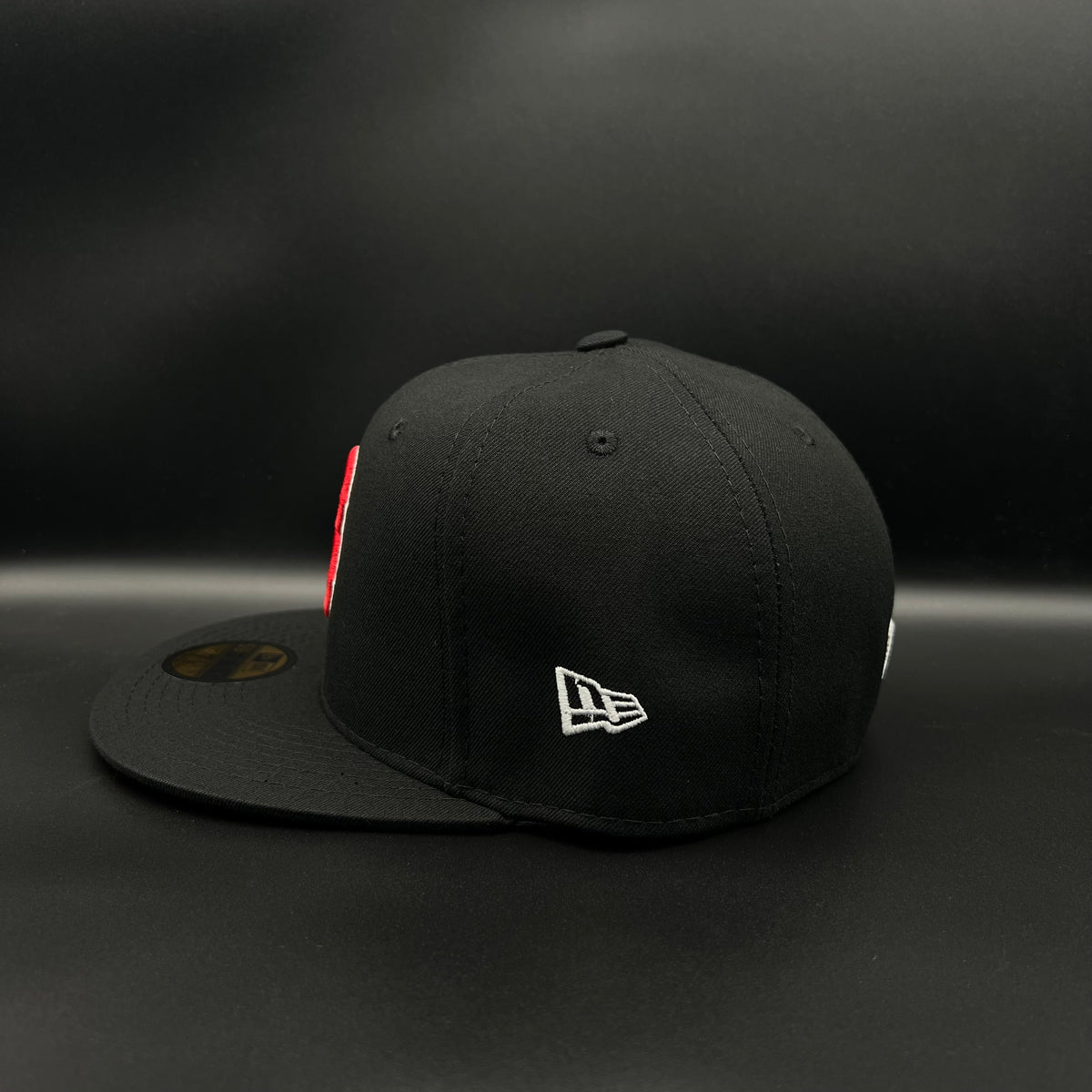 New Era cerrada talla 7 1/8 56.8cm