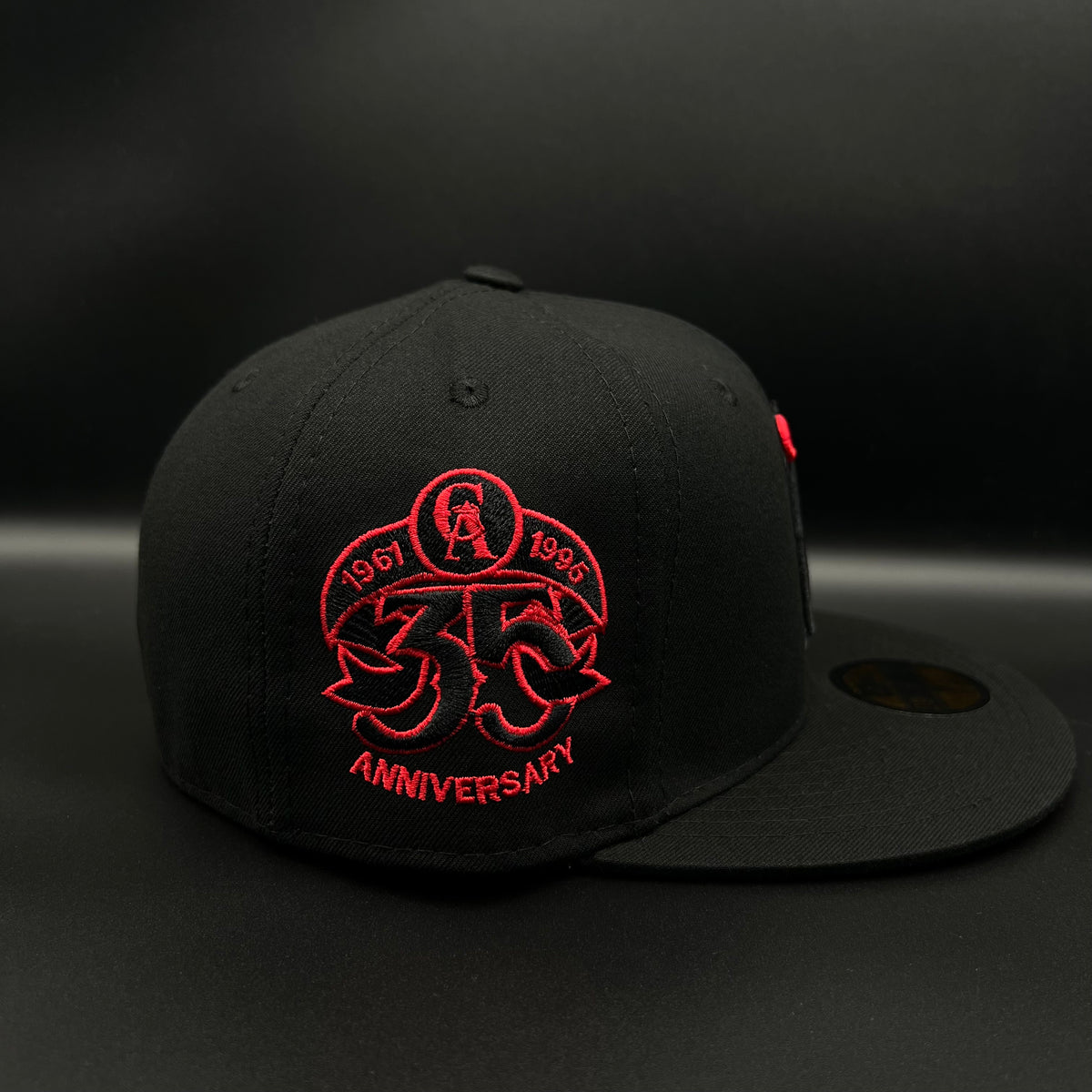 New Era cerrada talla 7 1/8 56.8cm