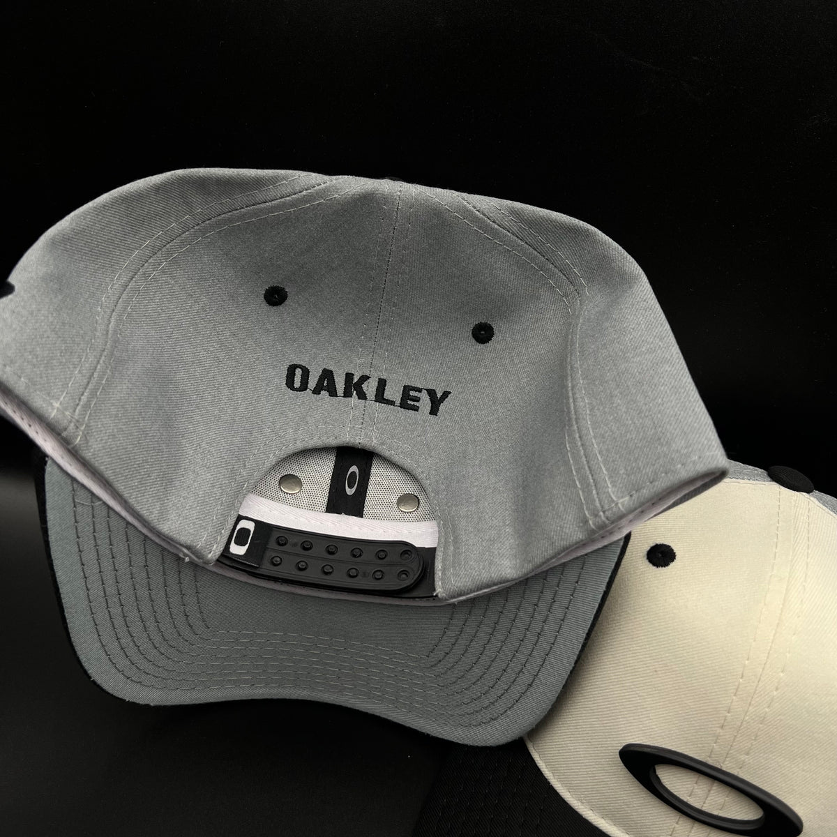 Gorras Oakley ajustables