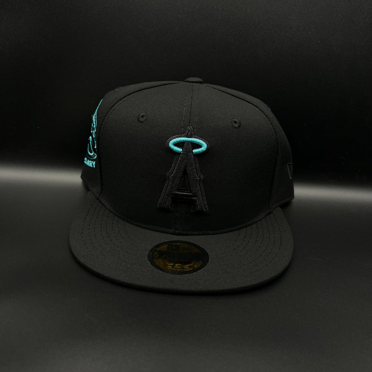 New Era cerrada talla 7 1/8 56.8cm