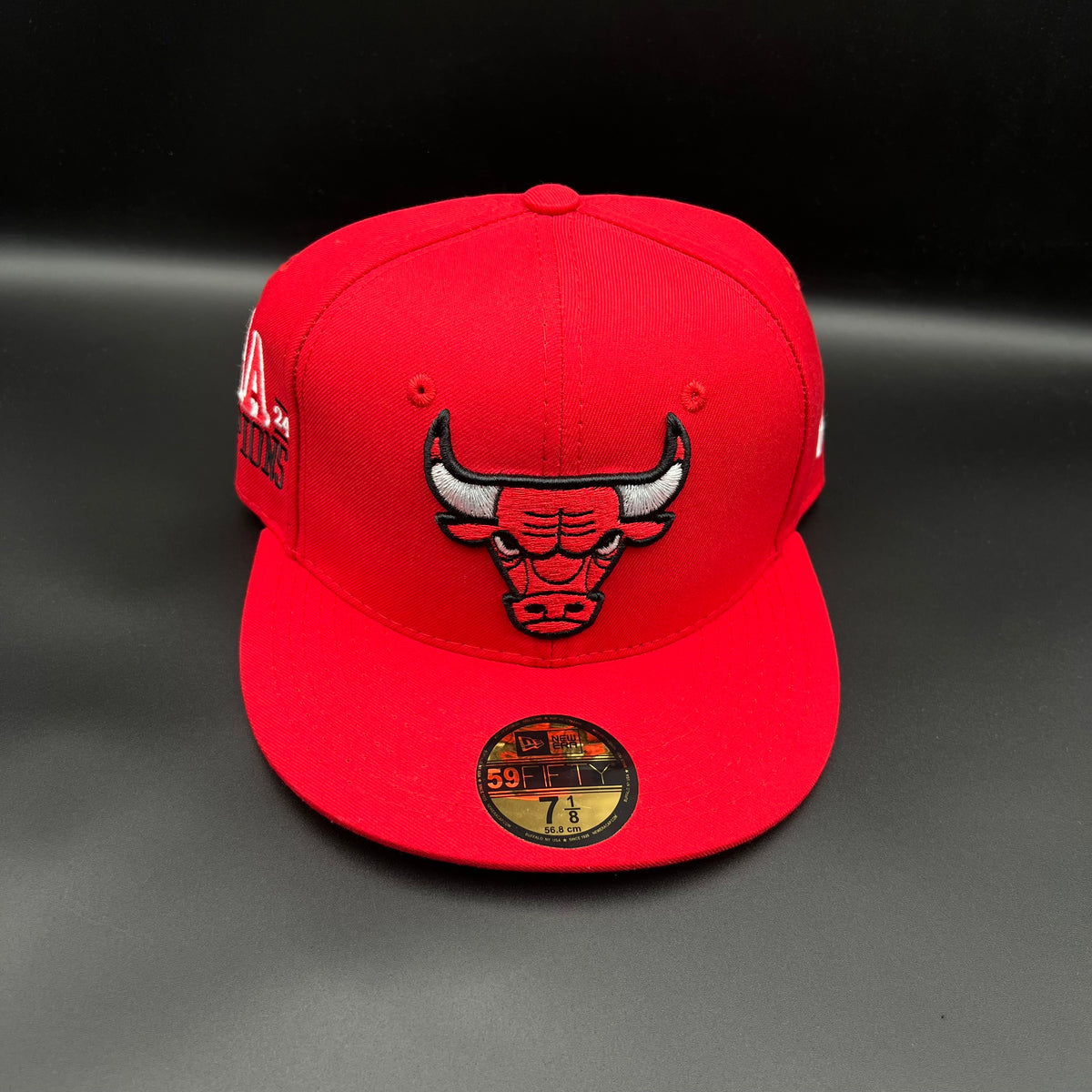 New Era cerrada talla 7 1/8 56.8cm