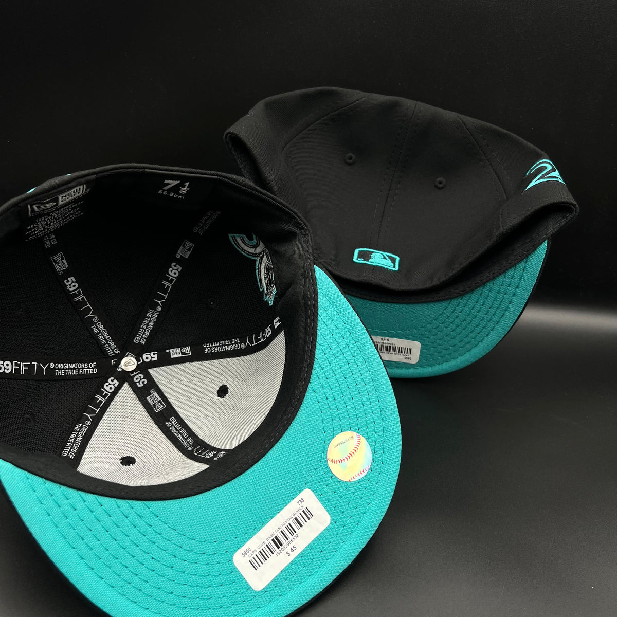 New Era cerrada talla 7 1/8 56.8cm