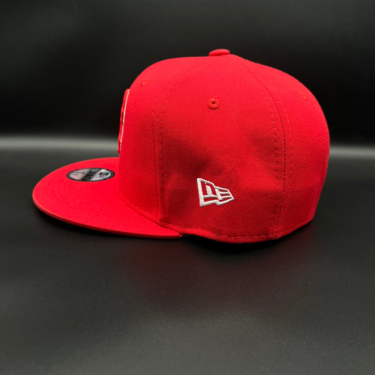 New Era cerrada talla 7 1/8 56.8cm