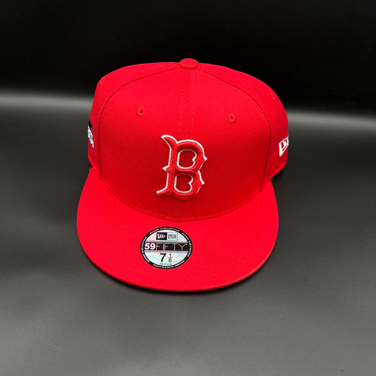 New Era cerrada talla 7 1/8 56.8cm