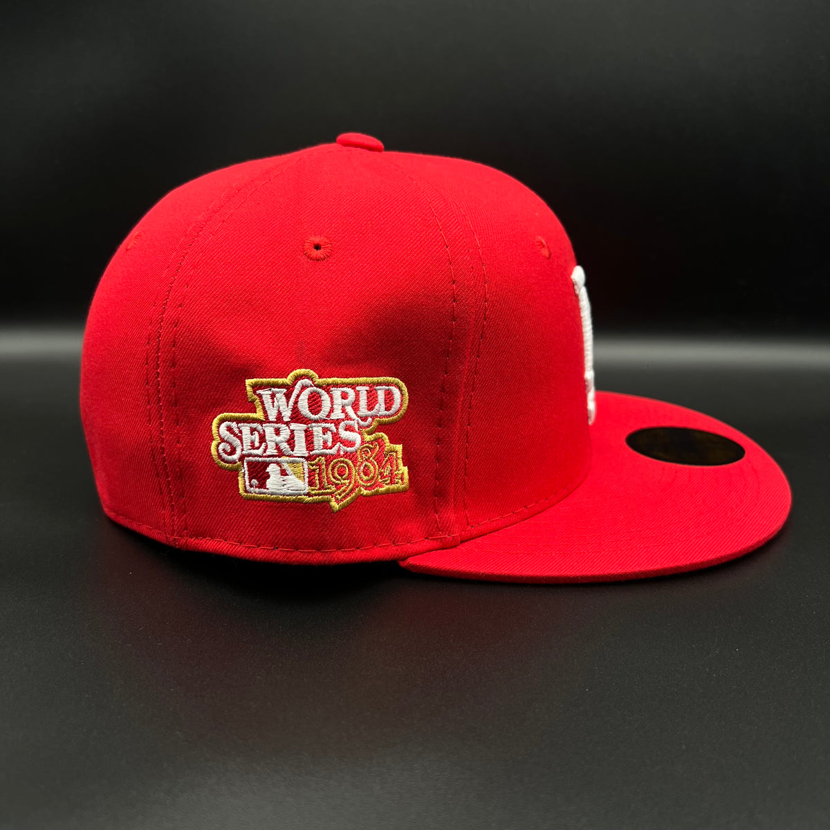 New Era cerrada talla 7 1/8 56.8cm