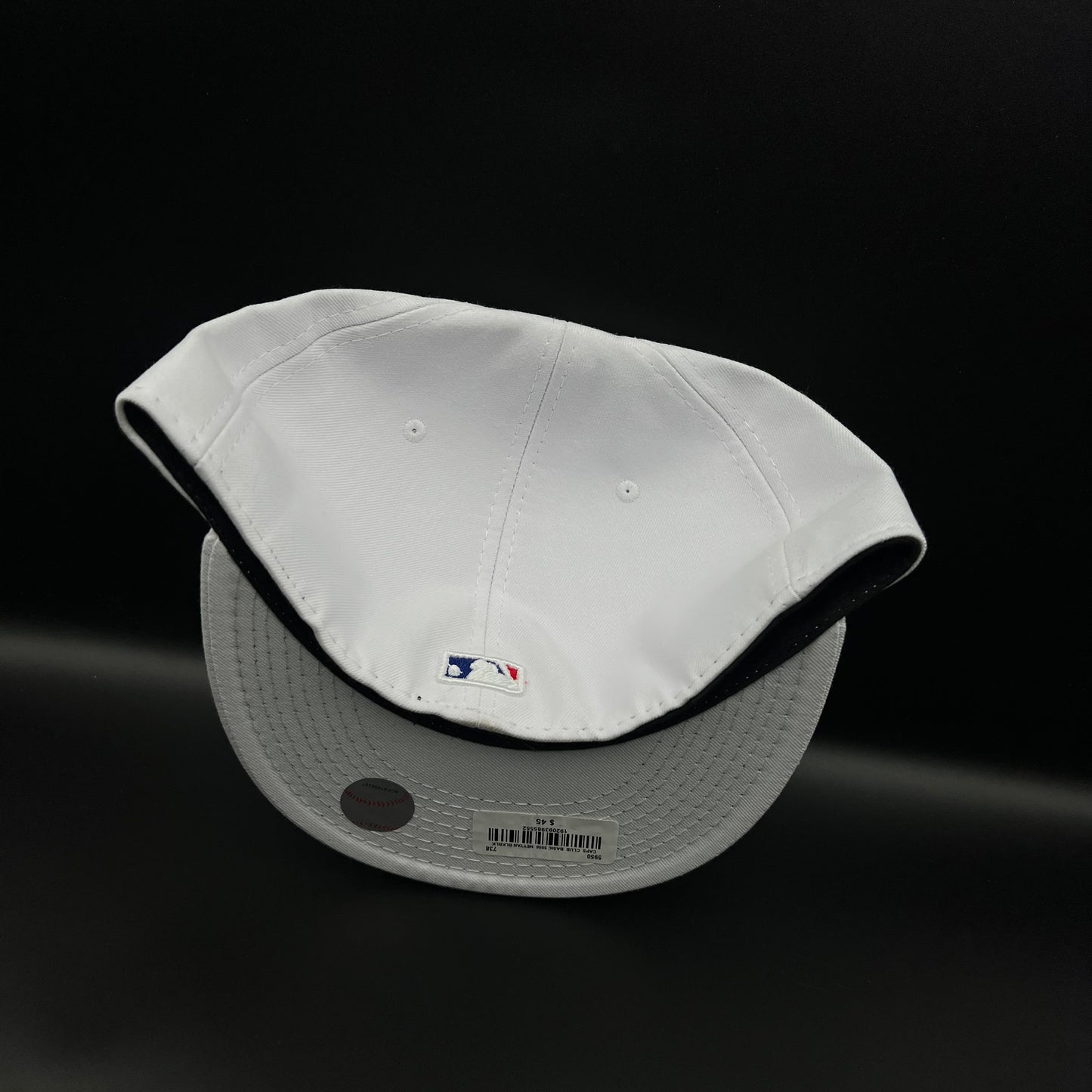 New Era cerrada talla 7 3/4 61.5cm