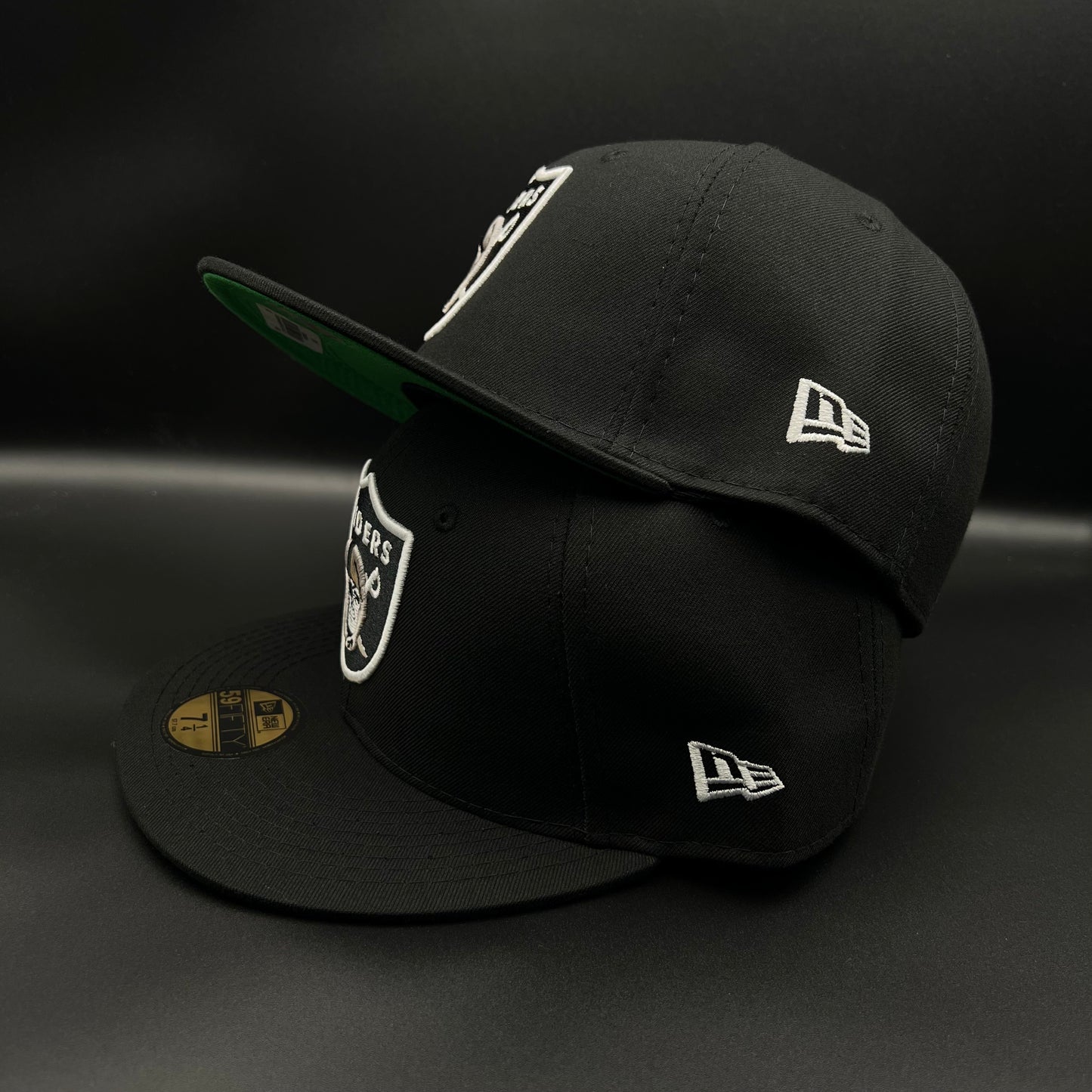 New Era cerrada talla 7 1/4 57.7cm
