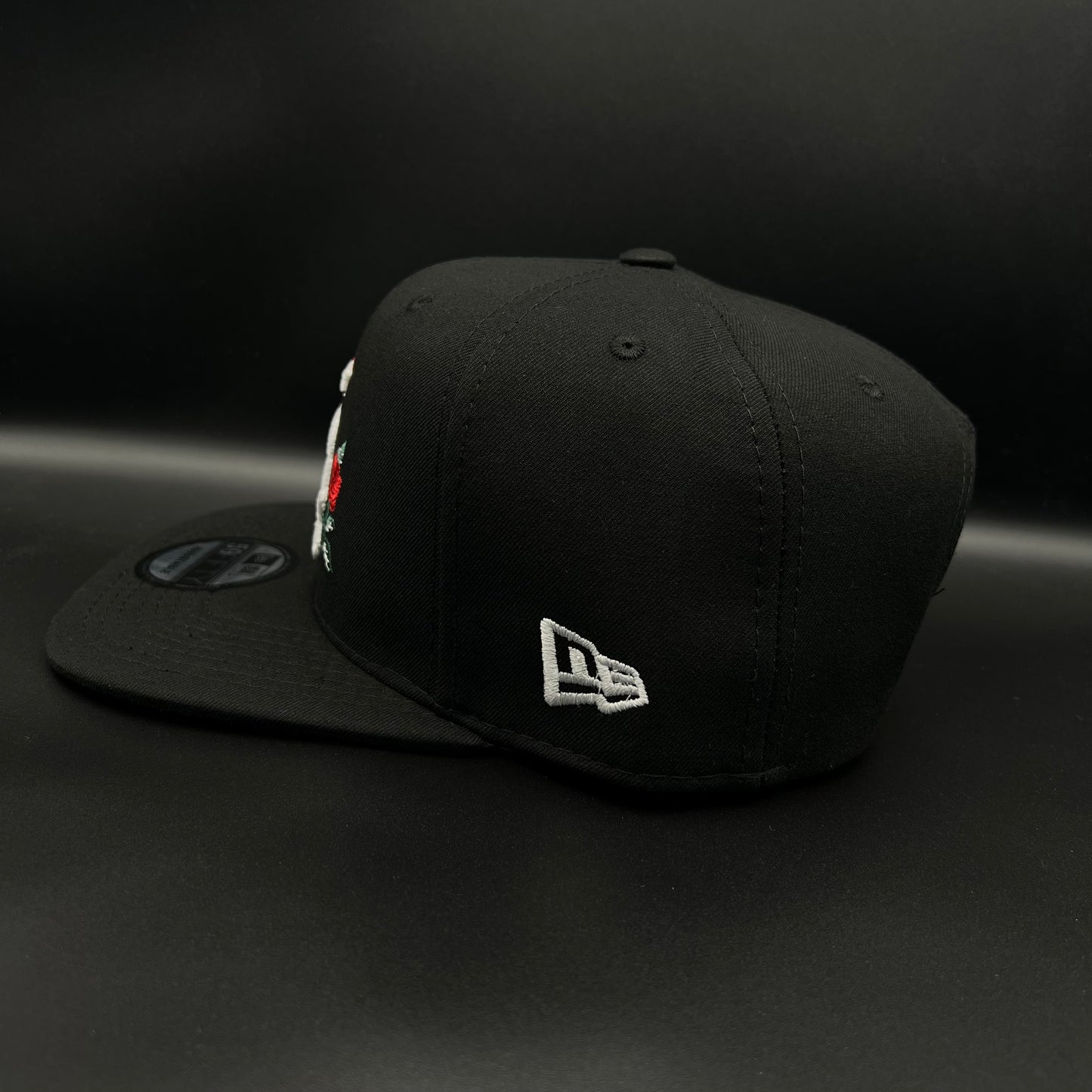 New Era ajustable (Broche)