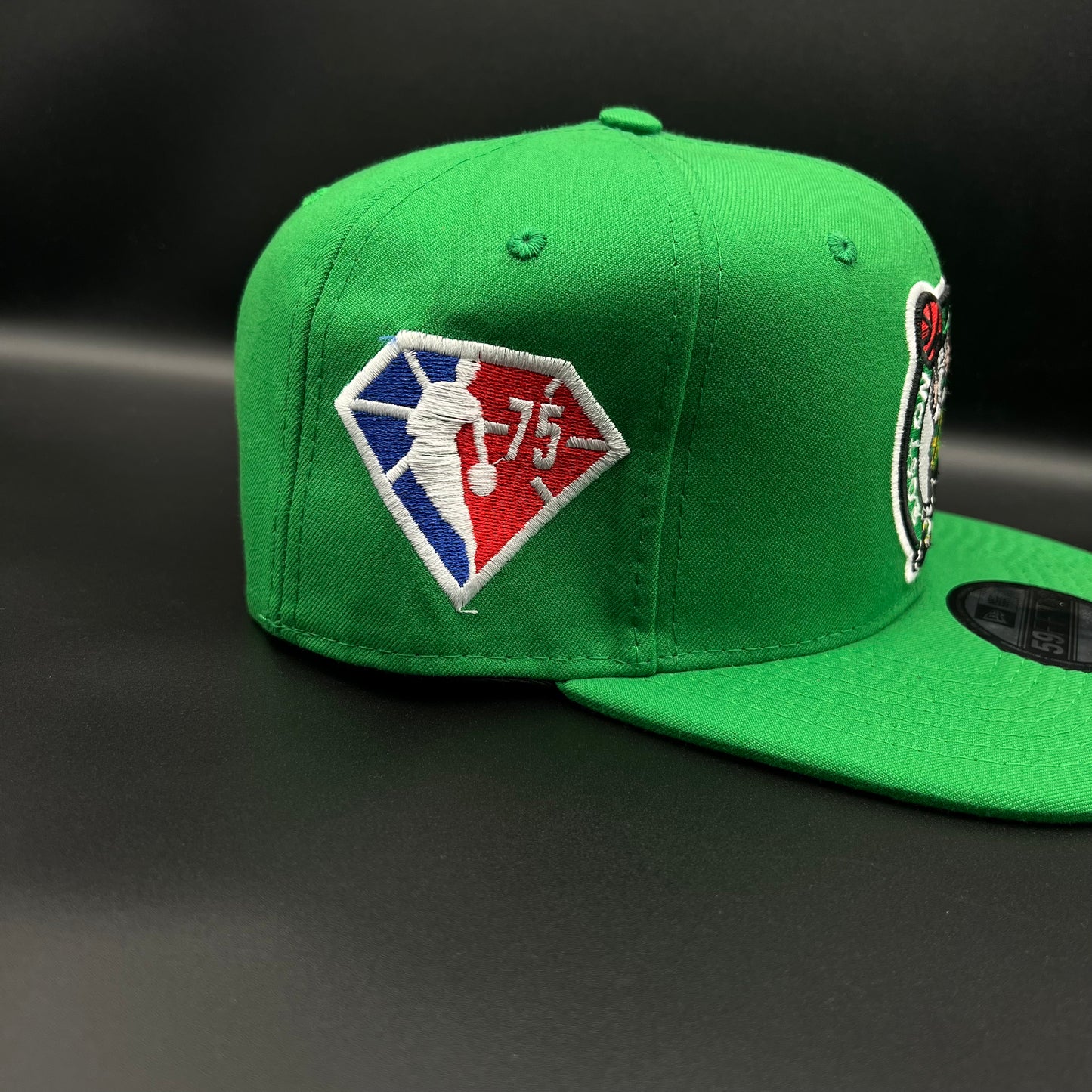 New Era ajustable (Broche)