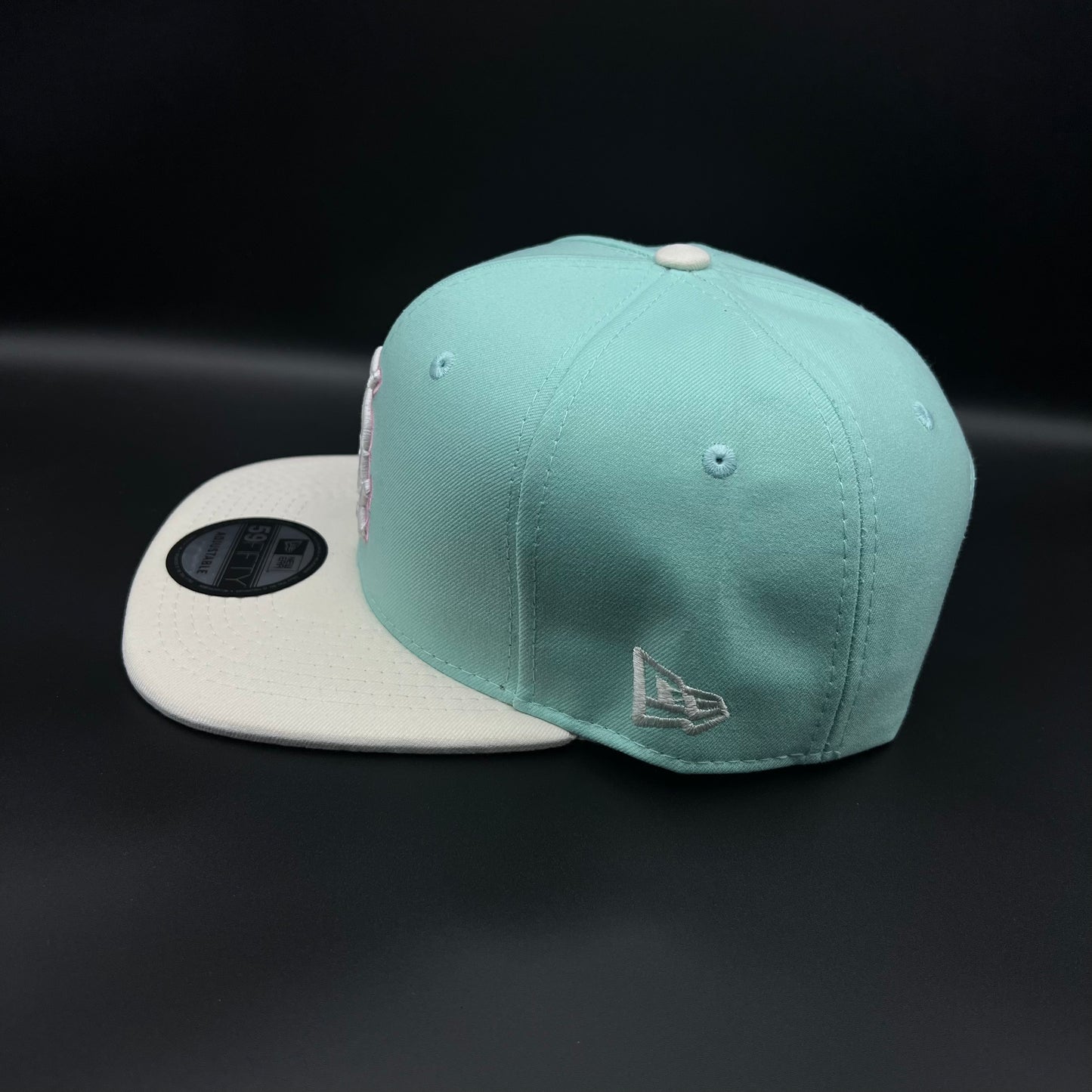 New Era ajustable (Broche)